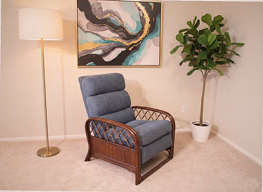 Made in USA Rattan Recliner Chair (#4533DAW-ES)