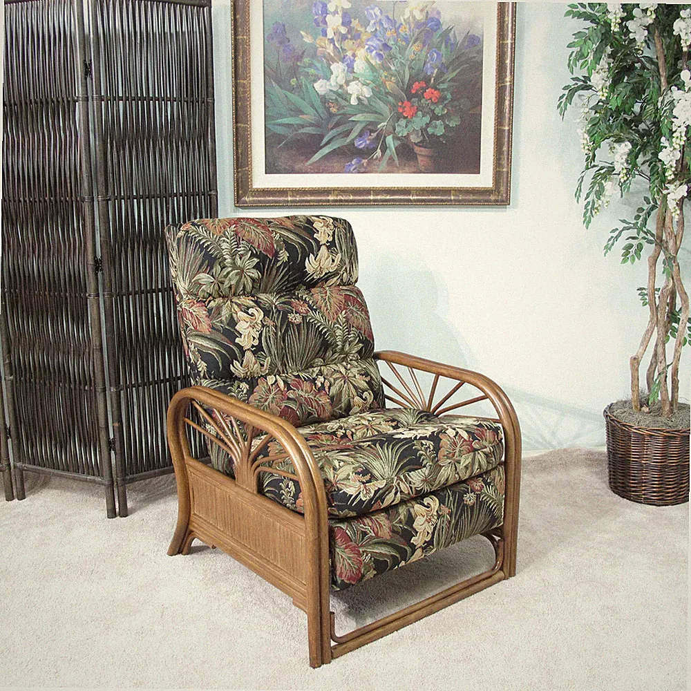 Made in USA Rattan Recliner Chair (#4534AW; Panama Onyx)