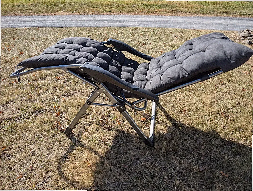 Patio Rattan Zero Gravity Lounge Chair Folding Recliner W/Headrest Mix Brown