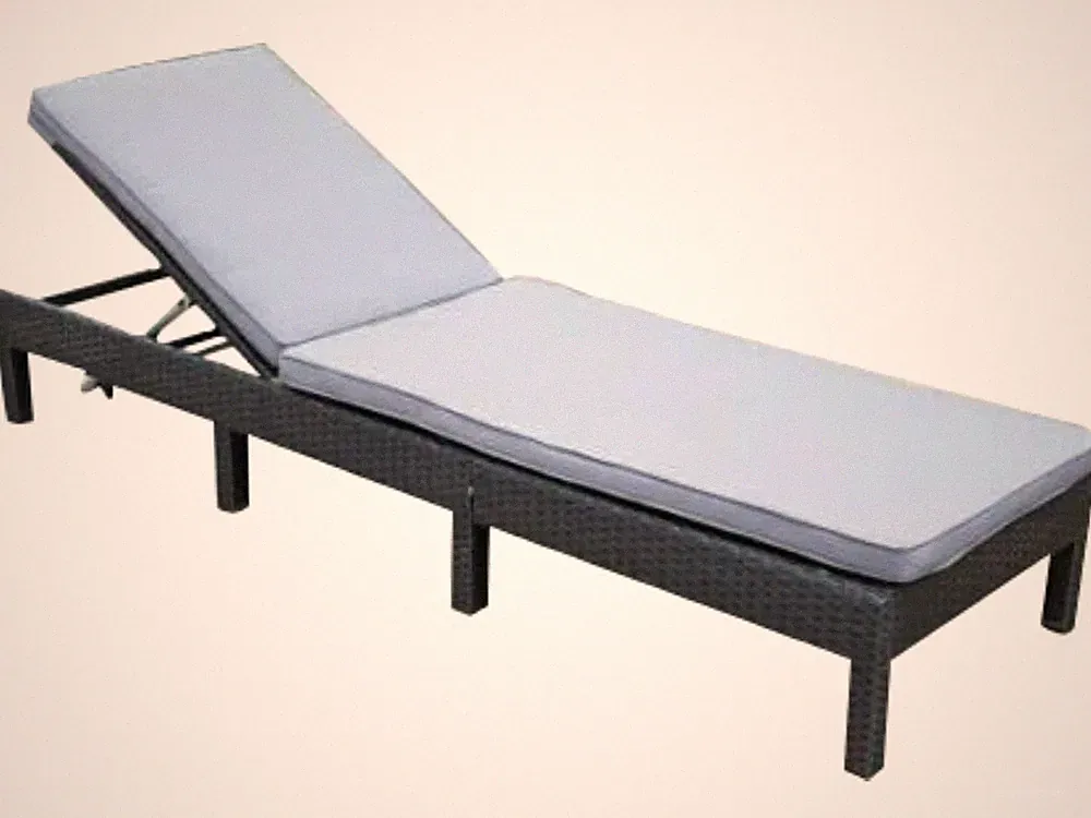 Rattan Sun Lounger Outdoor Garden Patio Folding Reclining Adjustable Sun Bed